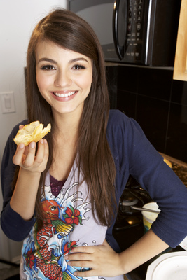 Victoria Justice Mouse Pad G459905
