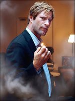Aaron Eckhart Mouse Pad G461209