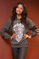 Zendaya sweatshirt #890115