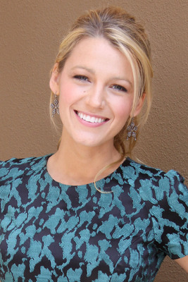 Blake Lively Stickers G495084