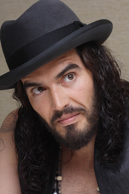 Russell Brand puzzle G495802
