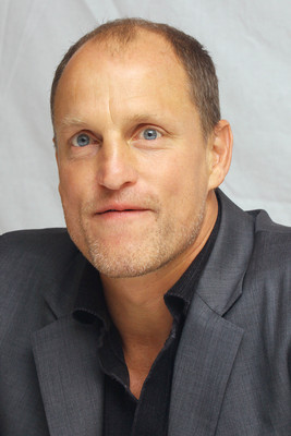 Woody Harrelson puzzle G497330
