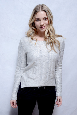 Allie Gonino sweatshirt