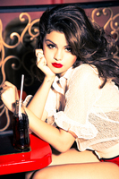 Selena Gomez Mouse Pad G522411