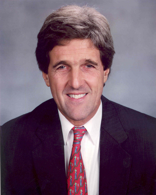 John Kerry magic mug #G522976