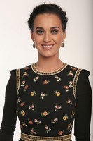 Katy Perry Longsleeve T-shirt #951468