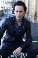 Tom Hiddleston sweatshirt #953954