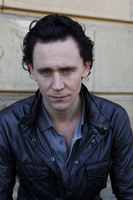 Tom Hiddleston Tank Top #953970
