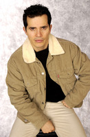 John Leguizamo sweatshirt #954375