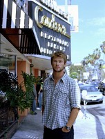 Chris Hemsworth hoodie #954960