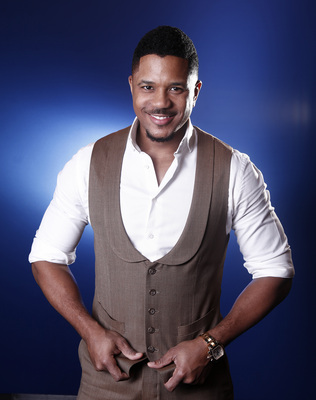 Hosea Chanchez poster with hanger
