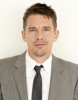 Ethan Hawke Mouse Pad G527811
