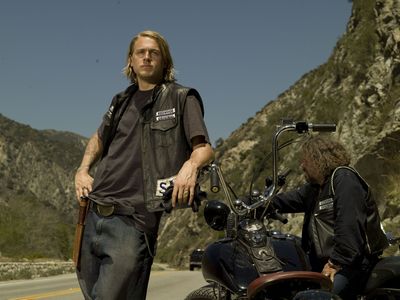 Charlie Hunnam puzzle G528952