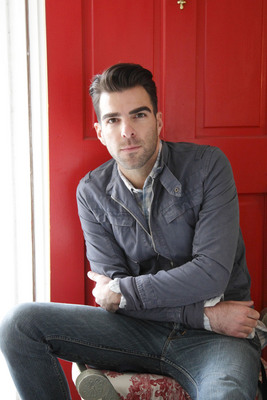 Zachary Quinto Poster G529270