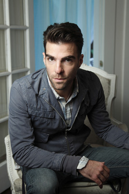 Zachary Quinto Stickers G529280