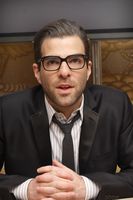 Zachary Quinto Mouse Pad G529298