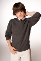 Josh Hutcherson sweatshirt #959347