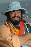 Luciano Pavarotti sweatshirt #960120
