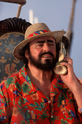 Luciano Pavarotti tote bag #G531760