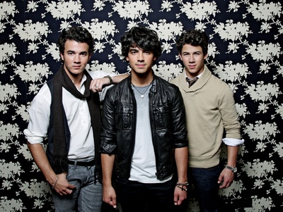 the Jonas Brothers t-shirt