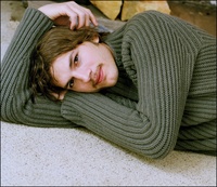 Ashton Kutcher hoodie #960756
