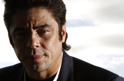 Benicio Del Toro magic mug #G532411