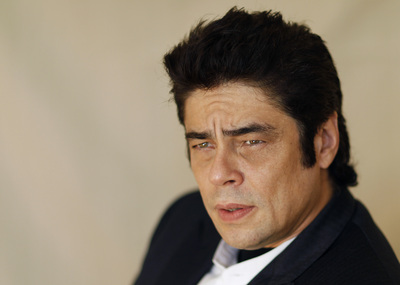 Benicio Del Toro magic mug #G532412