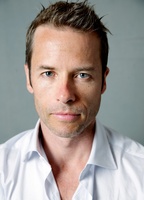 Guy Pearce Mouse Pad G533052