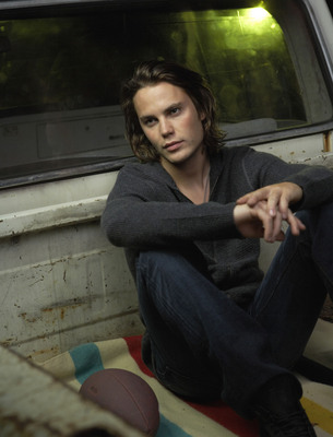 Taylor Kitsch puzzle G533610