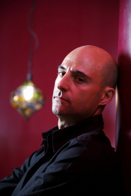 Mark Strong Poster G535064