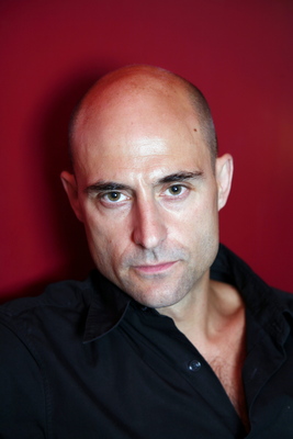 Mark Strong Poster G535073