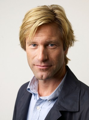 Aaron Eckhart Mouse Pad G535500