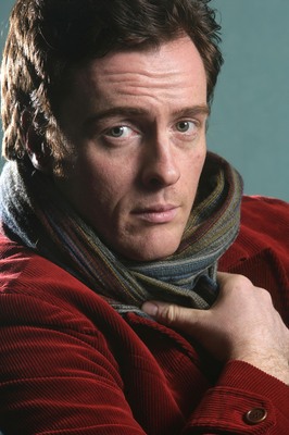 Toby Stephens pillow