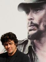Benicio Del Toro magic mug #G540843