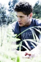 Jensen Ackles Longsleeve T-shirt #970621