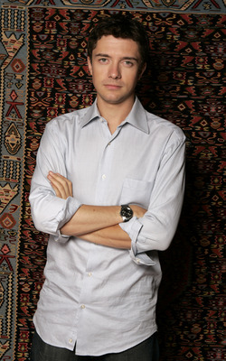 Topher Grace Poster G544697