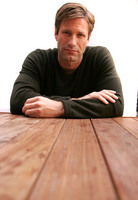 Aaron Eckhart Mouse Pad G545156