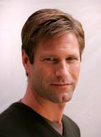 Aaron Eckhart Mouse Pad G545159