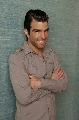 Zachary Quinto Stickers G547437