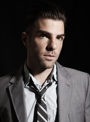 Zachary Quinto Stickers G547453