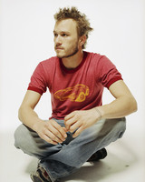 Heath Ledger Longsleeve T-shirt #977581