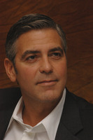 George Clooney Longsleeve T-shirt #977752