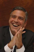 George Clooney Longsleeve T-shirt #977786