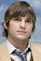 Ashton Kutcher tote bag #G549775