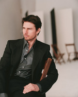Tom Cruise Longsleeve T-shirt #983087