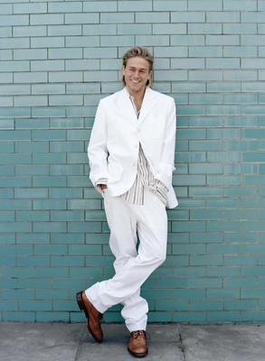 Charlie Hunnam puzzle G554832