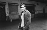 Jake Gyllenhaal sweatshirt #985981