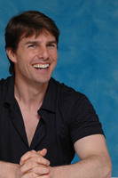 Tom Cruise t-shirt #986326