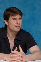 Tom Cruise Longsleeve T-shirt #986331