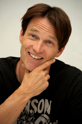 Stephen Moyer puzzle G559990